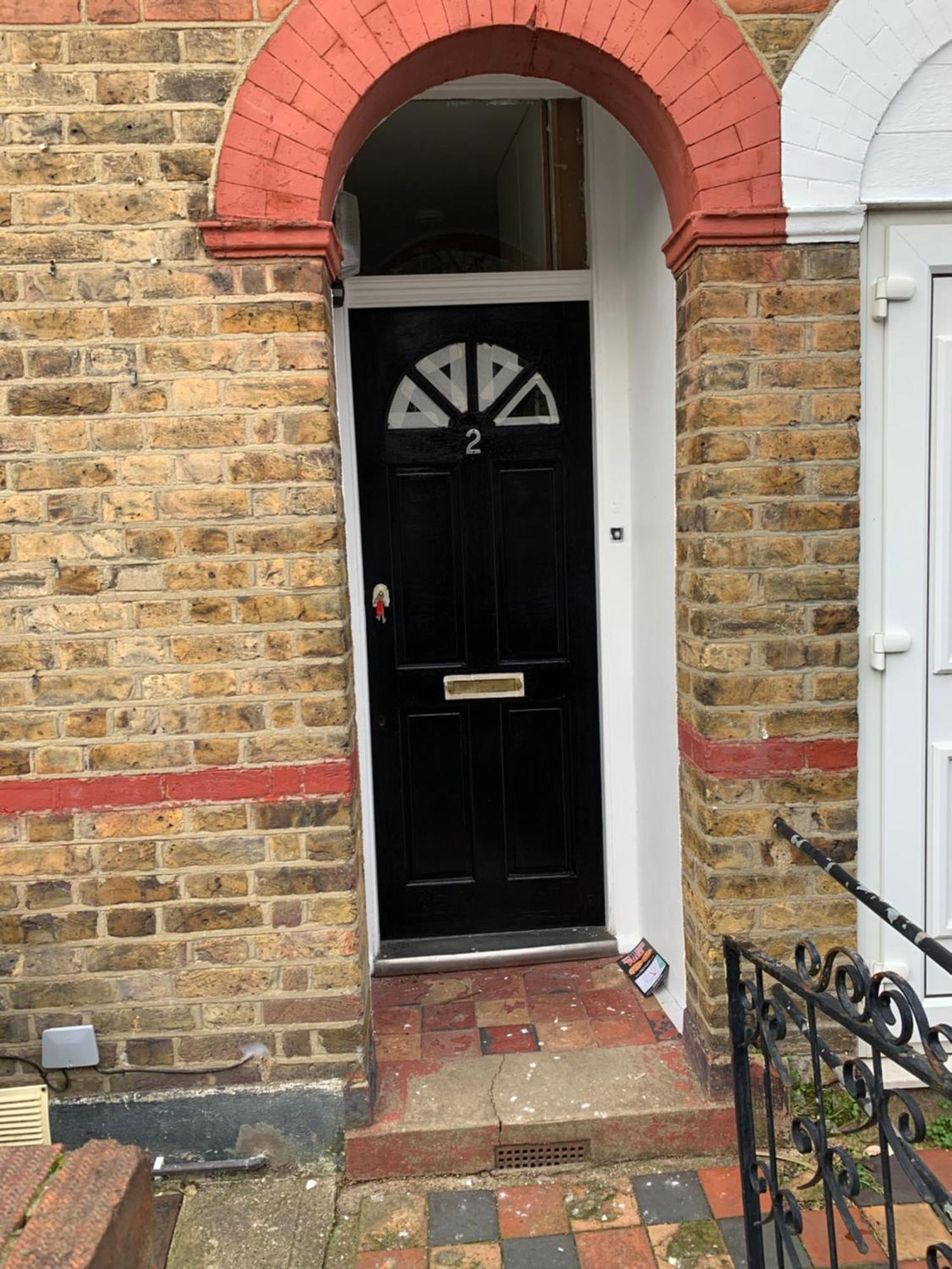 35 Mins To Central London. 3 Bedrooms. 2 Bathrooms With Garden מראה חיצוני תמונה